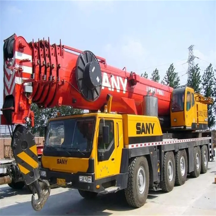 连南附近工地哪里有吊车出租|应急吊装服务|24小时灵活调度