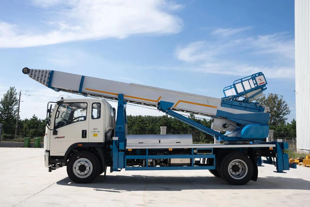 连南云梯上料车租赁费用