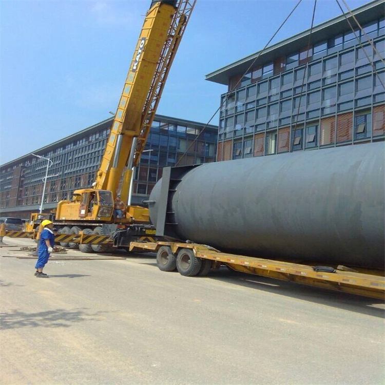 连南300吨汽车吊出租