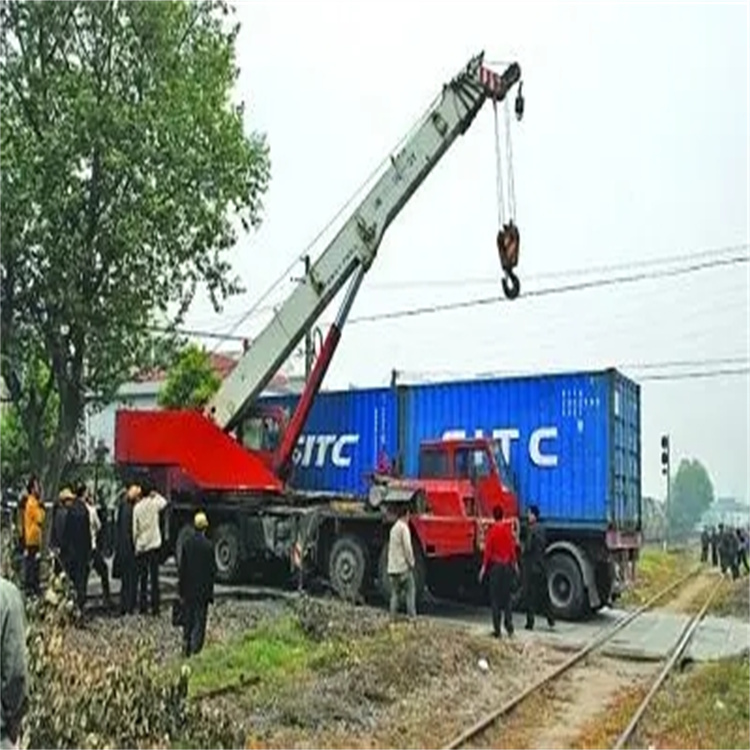 连南如何快速找到附近的吊车救援公司