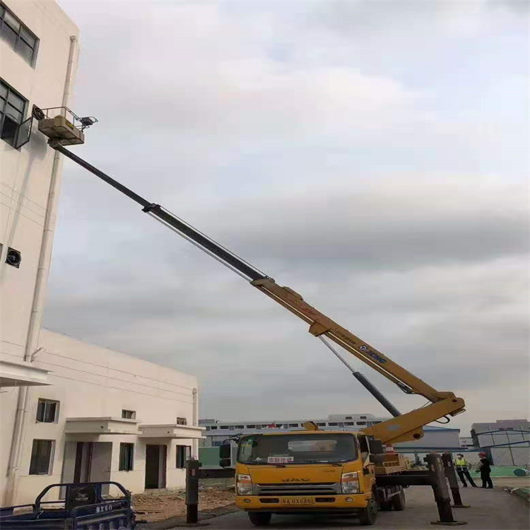 连南附近高空车出租|市政施工/设备安装专用|随叫随到|亿立达设备租赁